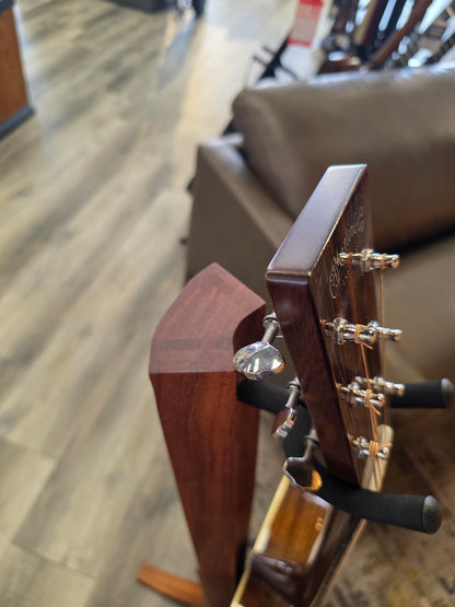 The Virtuoso Cradle